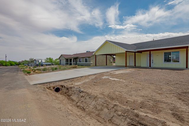 555 W Frying Pan Road, Safford, AZ 85546