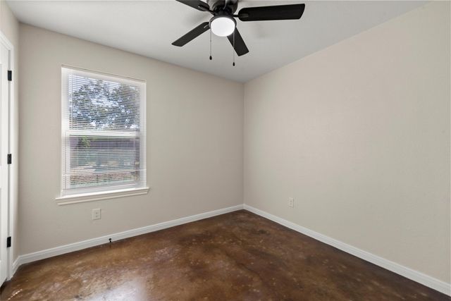 1716 N 12th Street, Waco, TX 76707