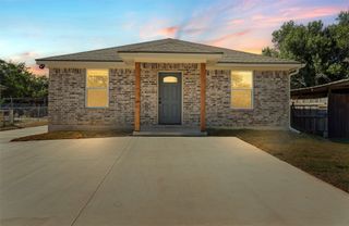 1716 N 12th Street, Waco, TX 76707