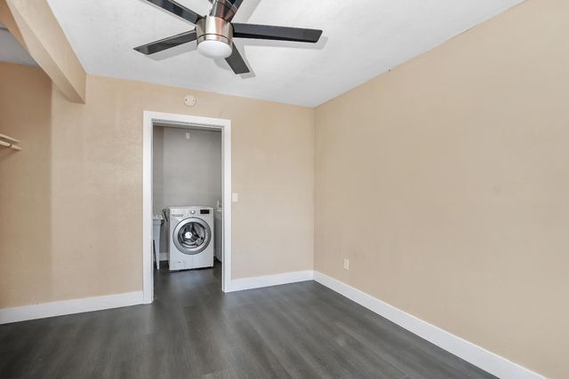 145 N Powers Ave, Manteca, CA 95336