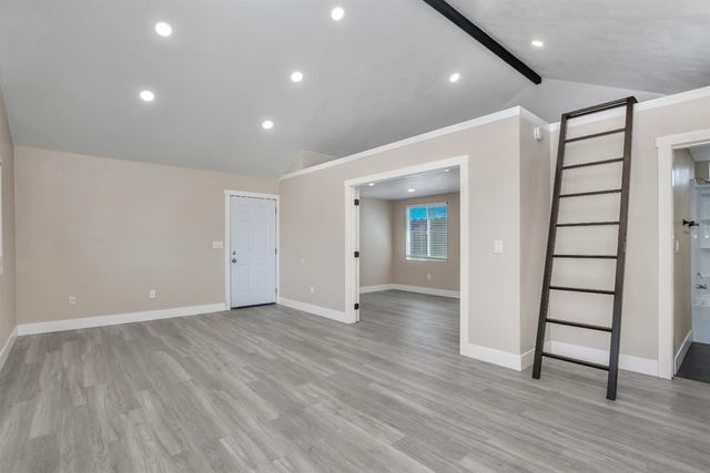 145 N Powers Ave, Manteca, CA 95336
