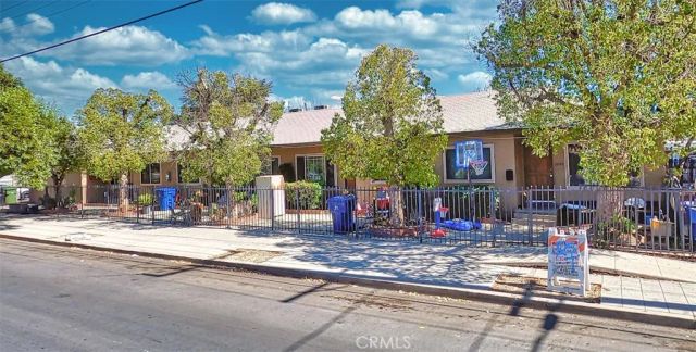 6944 Radford, North Hollywood, CA 91605