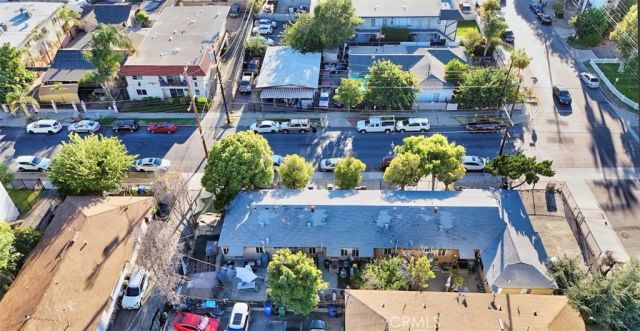 6944 Radford, North Hollywood, CA 91605