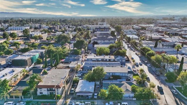 6944 Radford, North Hollywood, CA 91605