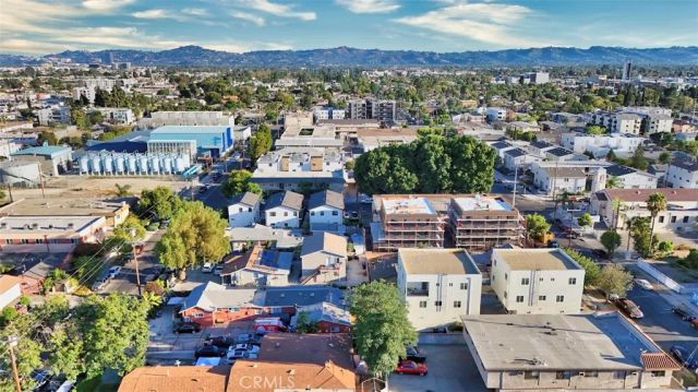 6944 Radford, North Hollywood, CA 91605