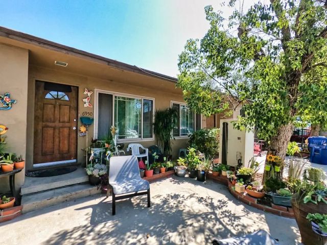 6944 Radford, North Hollywood, CA 91605
