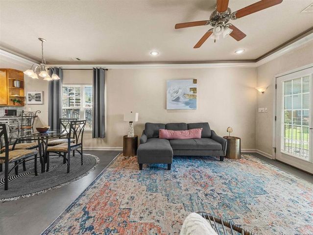 321 Peters Pt Apt J1, Hot Springs, AR 71913