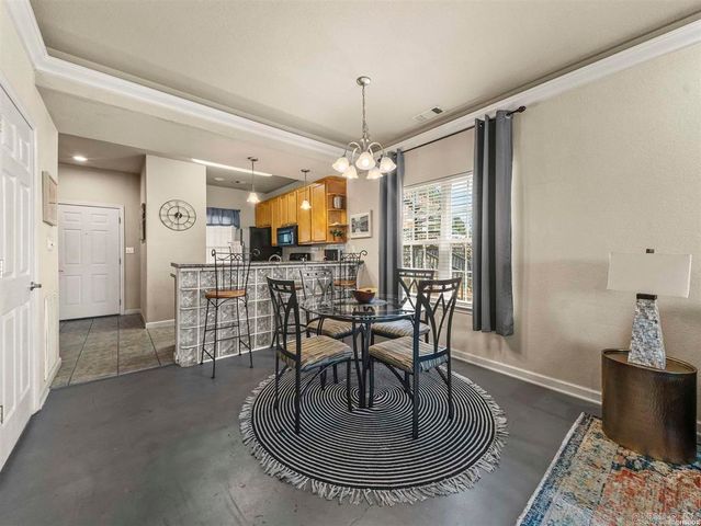 321 Peters Pt Apt J1, Hot Springs, AR 71913