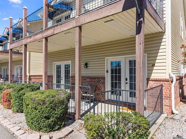 321 Peters Pt Apt J1, Hot Springs, AR 71913