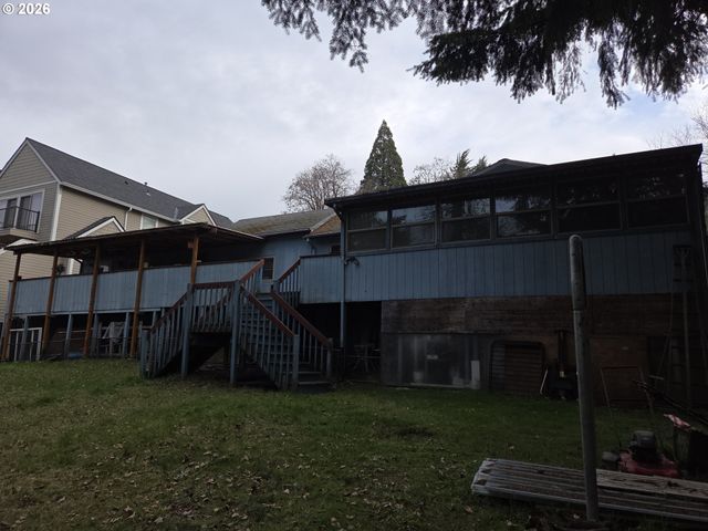 8921 Sw 7TH Ave, Portland, OR 97219