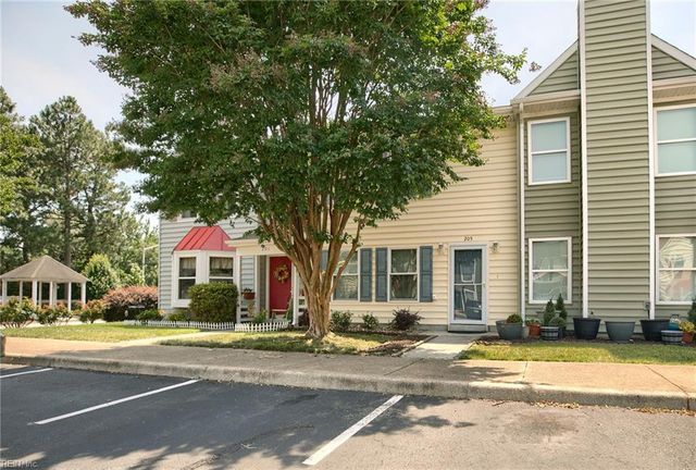 205 Whitewater DR, Newport News, VA 23608