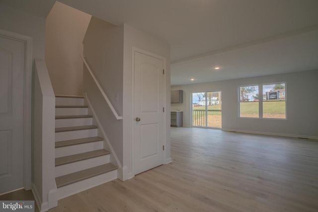 517 S. SPRING ST, Martinsburg, WV 25401