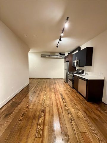 4411 Dallas Street 44, Houston, TX 77023