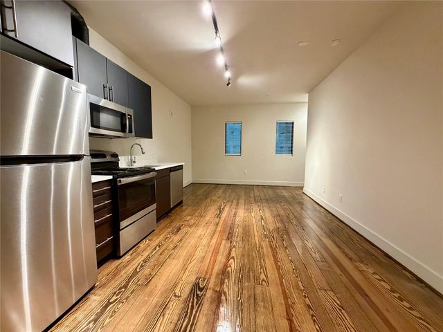 4411 Dallas Street 44, Houston, TX 77023