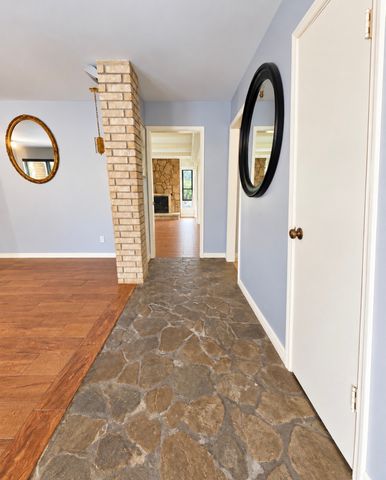 1616 S 151st East Avenue, Tulsa, OK 74108