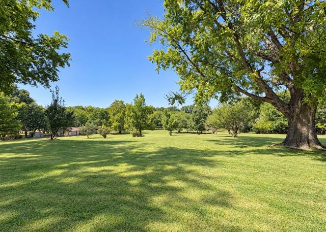 1616 S 151st East Avenue, Tulsa, OK 74108