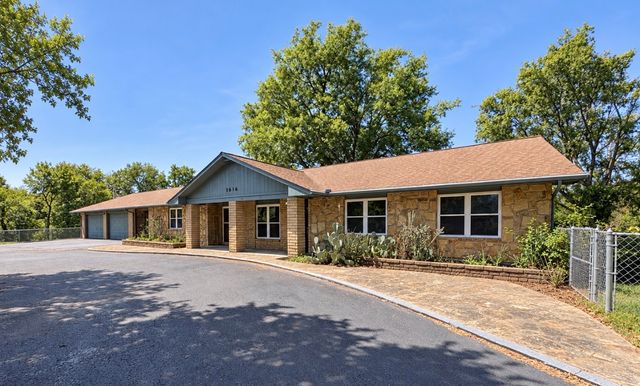 1616 S 151st East Avenue, Tulsa, OK 74108