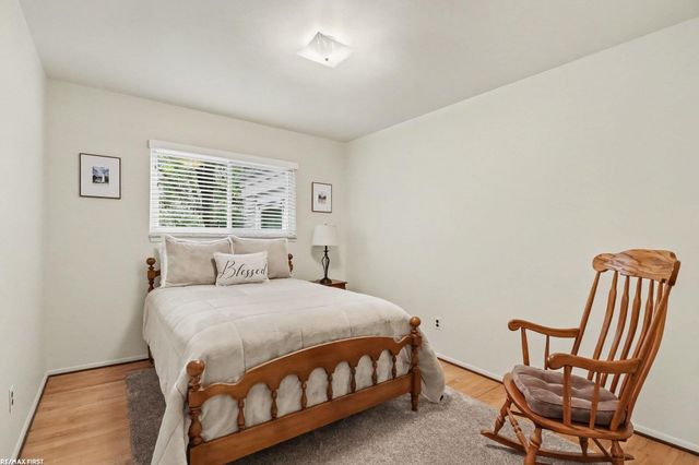 17512 Contesti Drive, Clinton Twp, MI 48035