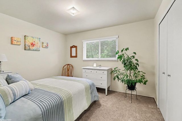 17512 Contesti Drive, Clinton Twp, MI 48035