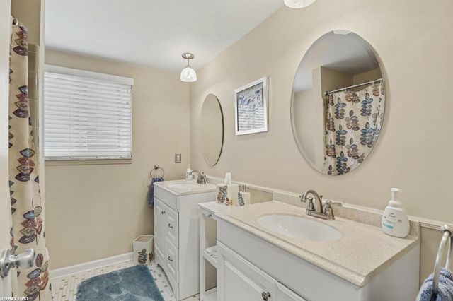 17512 Contesti Drive, Clinton Twp, MI 48035