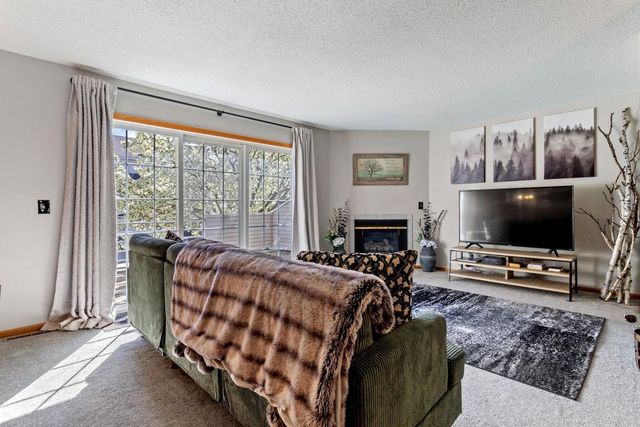 2636 101st Lane N, Brooklyn Park, MN 55444