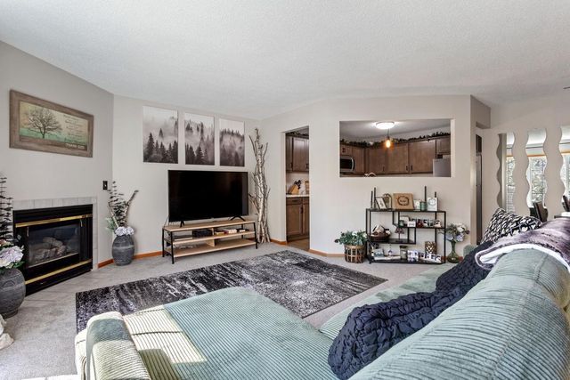 2636 101st Lane N, Brooklyn Park, MN 55444