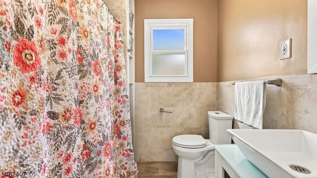 7 Vincent Pl, Hawthorne Boro, NJ 07506