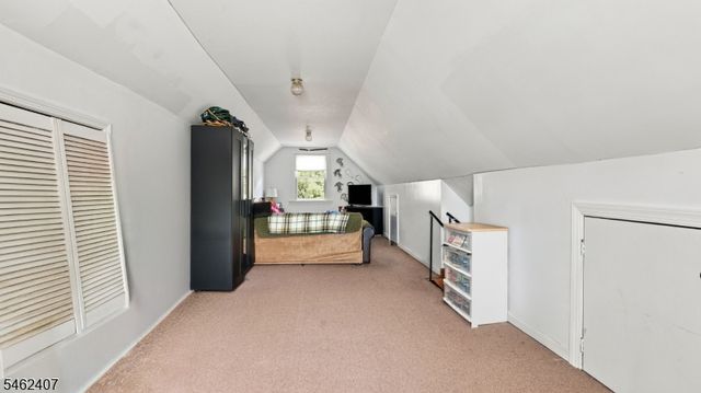 7 Vincent Pl, Hawthorne Boro, NJ 07506
