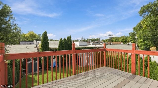 7 Vincent Pl, Hawthorne Boro, NJ 07506