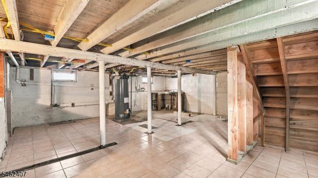 7 Vincent Pl, Hawthorne Boro, NJ 07506
