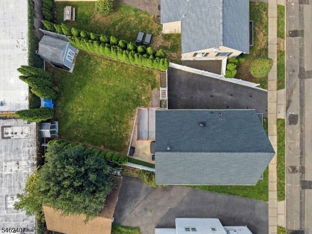 7 Vincent Pl, Hawthorne Boro, NJ 07506