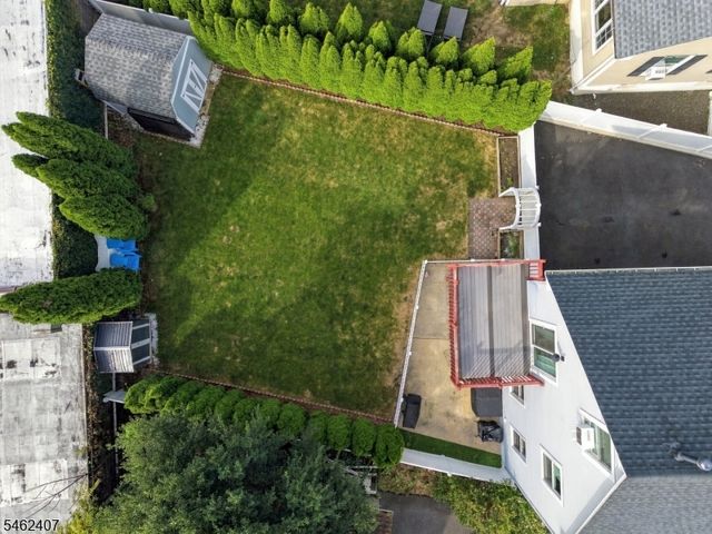 7 Vincent Pl, Hawthorne Boro, NJ 07506