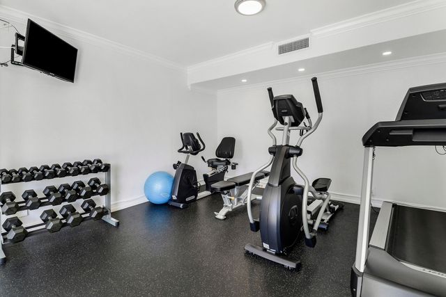 5400 N Ocean Drive, Riviera Beach, FL 33404