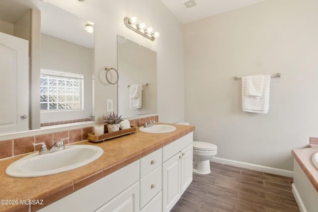 4247 E White Water, Tucson, AZ 85706
