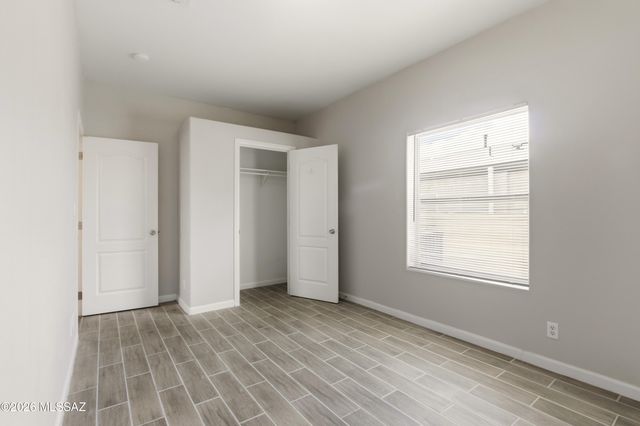 4247 E White Water, Tucson, AZ 85706