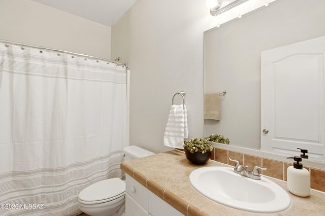 4247 E White Water, Tucson, AZ 85706
