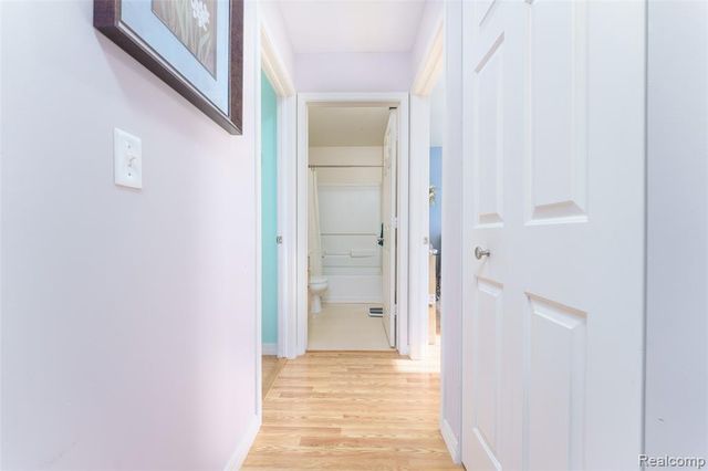 8580 Fox River Drive, Fowlerville, MI 48836