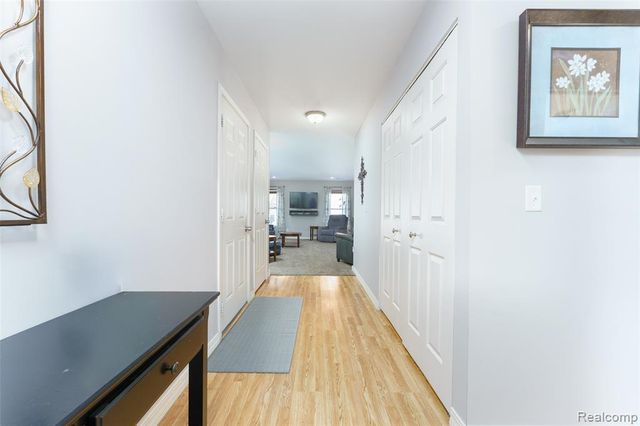 8580 Fox River Drive, Fowlerville, MI 48836