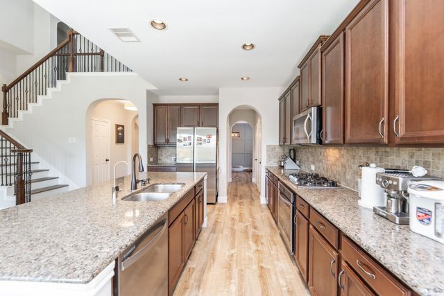 19911 Lizzie Ridge Lane, Cypress, TX 77433