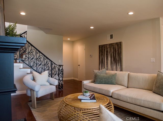 263 E Sierra Madre B, Sierra Madre, CA 91024