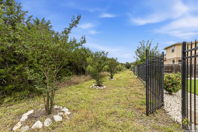 18219 Wild Onion, San Antonio, TX 78258