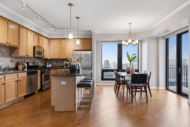 500 E Grant Street 2102, Minneapolis, MN 55404