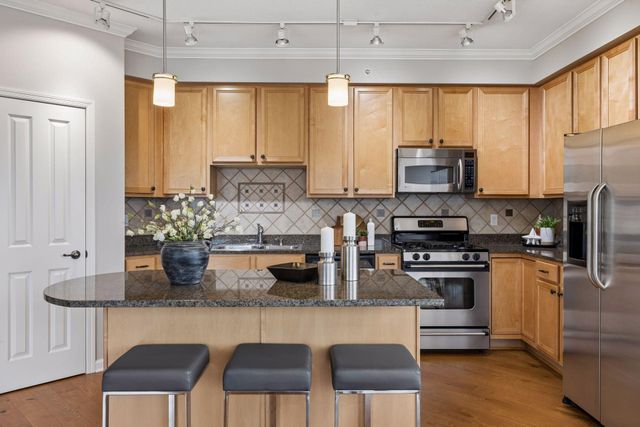 500 E Grant Street 2102, Minneapolis, MN 55404