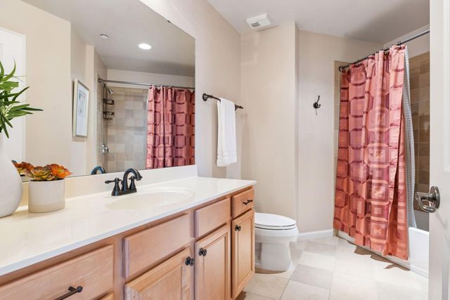 500 E Grant Street 2102, Minneapolis, MN 55404