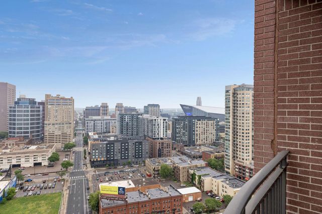 500 E Grant Street 2102, Minneapolis, MN 55404