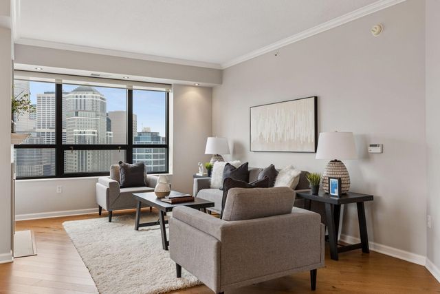 500 E Grant Street 2102, Minneapolis, MN 55404