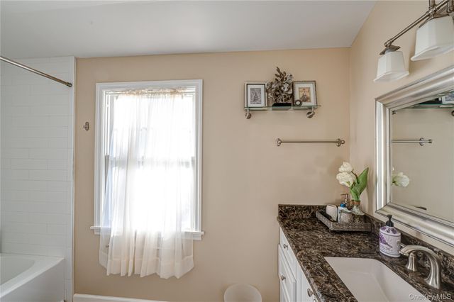 335 Landing Avenue, Smithtown, NY 11787