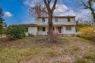 335 Landing Avenue, Smithtown, NY 11787