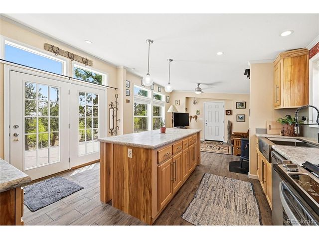 291 Bandolier Ct, Hartsel, CO 80449