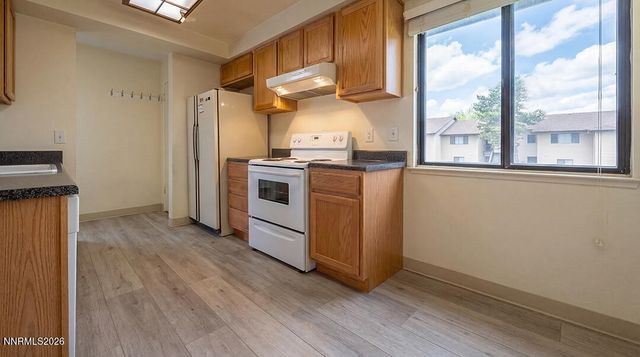 800 Jamaica Avenue APT 4, Reno, NV 89502